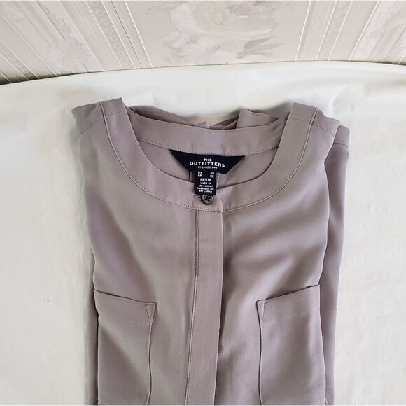 Lands'End Pocket Blouse   - Picture 6 of 6